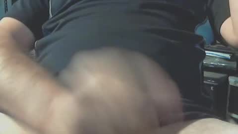 Snapshot of southcoastguynsw chatting on February 2025 10:43:01 PM southcoastguynsw online show from February 2025 10:43:01 PM