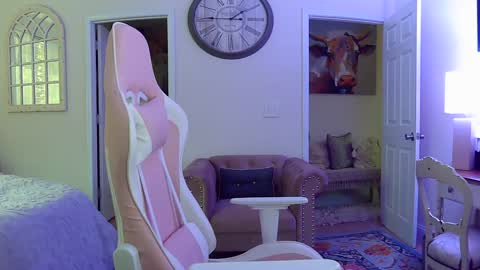 Your Barbii online show from February 2025 12:27:02 PM