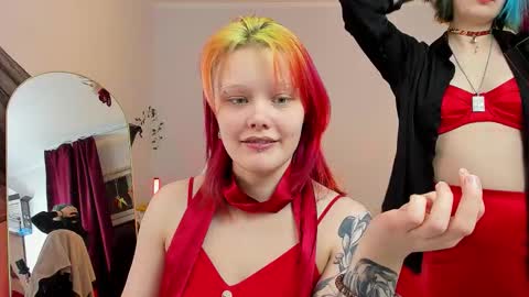 Snapshot of sova_energy chatting on February 2026 04:46:01 PM Leah online show from February 2026 04:46:01 PM