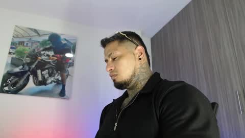 soy_apolo online show from October 2025 03:18:02 PM