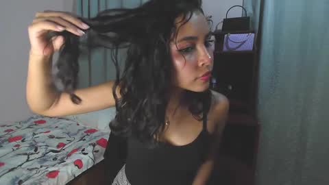 Miauhg online show from January 2025 06:35:01 AM