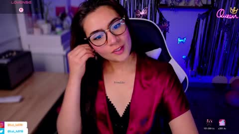 Luisa    online show from April 2026 01:00:02 AM