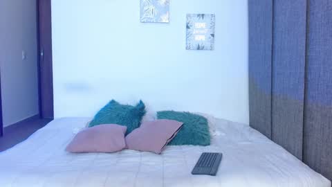      online show from March 2026 01:06:02 AM