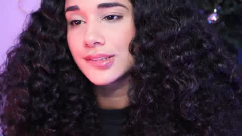 You want to talk to me more personal follow me in My Channel VIP  50 the discount       online show from December 2024 10:52:01 PM