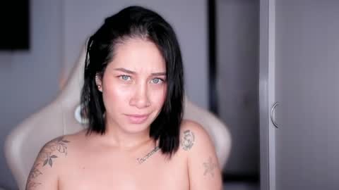 Snapshot of soytulu_ chatting on June 2026 03:03:01 PM brisa s online show from June 2026 03:03:01 PM