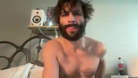 TrndSettrz online show from January 2025 04:46:02 PM