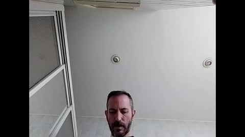 Snapshot of spanishharddick chatting on January 2025 02:11:01 AM Manu online show from January 2025 02:11:01 AM