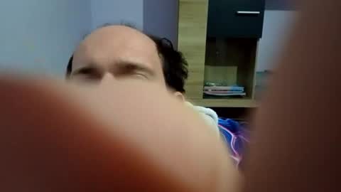 Snaiky online show from February 2026 04:02:01 PM