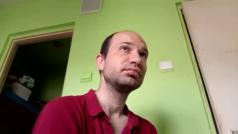 Snaiky online show from March 2026 11:49:02 AM