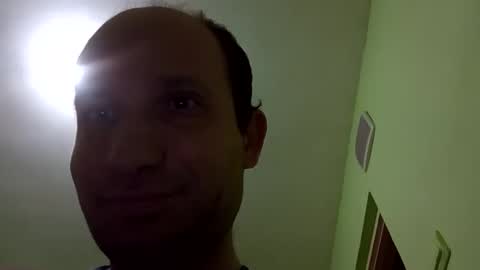 Snaiky online show from April 2026 10:26:02 PM