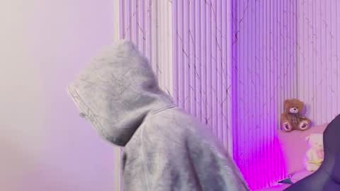 spark_tay online show from May 2026 02:51:02 AM