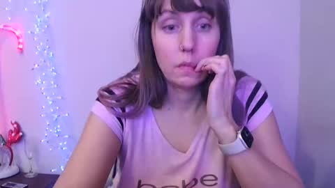 Snapshot of sparkle_pinuppp chatting on December 2024 10:17:02 AM Tip 1 token Follow me on instagram Sparkle pinuppp online show from December 2024 10:17:02 AM