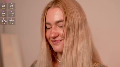 Snapshot of sparks__daisy chatting on December 2024 04:17:01 PM DAISY online show from December 2024 04:17:01 PM