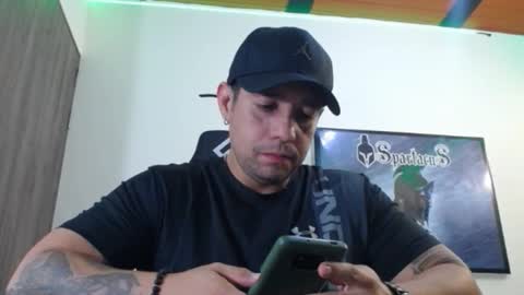     online show from October 2025 05:52:01 AM