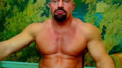 Snapshot of spartacusdom chatting on January 2025 01:20:02 PM spartacusdom online show from January 2025 01:20:02 PM