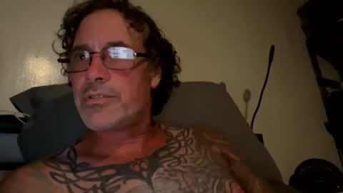 specter1972 online show from November 2025 12:24:01 AM