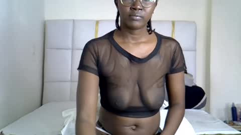 Snapshot of spice_lovy chatting on June 2026 06:59:01 AM blackqueen online show from June 2026 06:59:01 AM