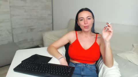 Carla online show from December 2024 03:44:01 PM