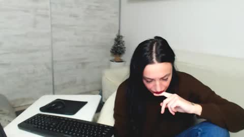 Carla online show from December 2024 05:43:01 PM