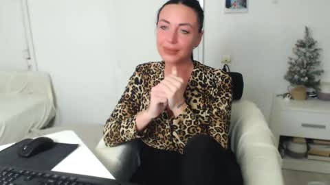 Carla online show from December 2024 09:40:02 PM