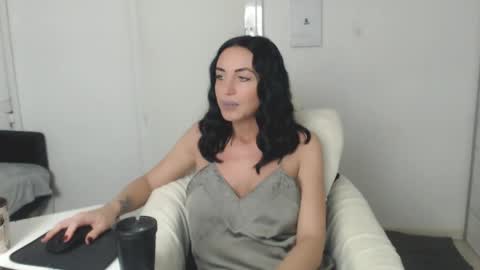 Carla online show from January 2025 05:13:01 PM