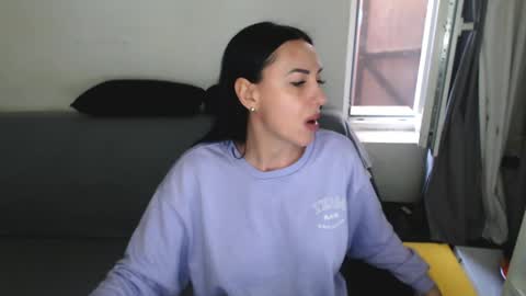 Carla online show from April 2026 03:42:02 PM