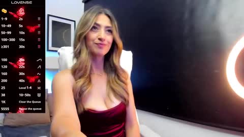 Sara online show from February 2025 12:09:02 PM