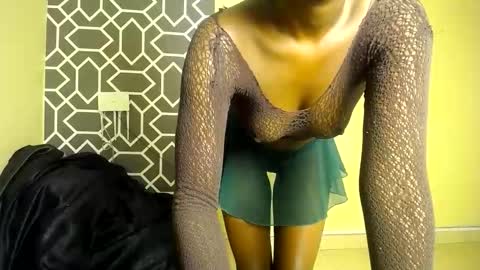 Snapshot of spicy_secrets chatting on May 2026 11:13:02 PM cuttie online show from May 2026 11:13:02 PM