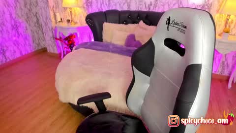 Amelia      GTM-5 817       IG Spicychoco am online show from March 2025 01:06:02 PM