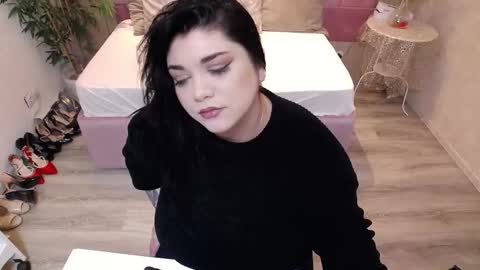 spicycarlaxx online show from February 2026 08:32:01 PM
