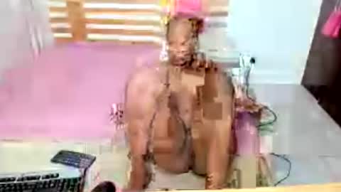 Snapshot of spicyshante chatting on May 2026 04:21:01 AM Shante online show from May 2026 04:21:01 AM
