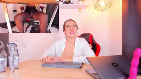 Spicy online show from February 2026 02:51:02 PM