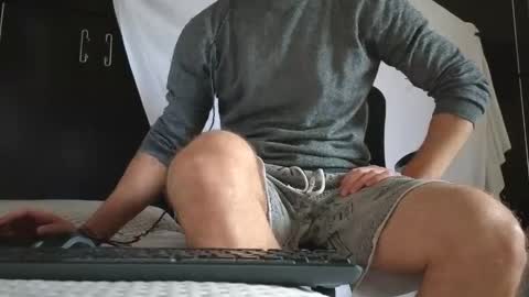 Marco. When Im offline you can view premium content in bio online show from October 2025 01:56:02 PM