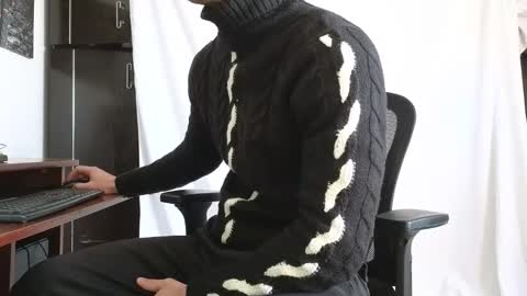 Marco. When Im offline you can view premium content in bio online show from November 2025 10:06:01 AM