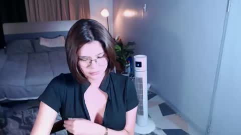 Hi Im Carmela online show from June 2026 05:53:01 AM