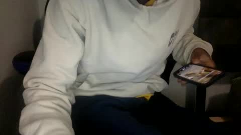 Twitter Toxiceli2 online show from November 2025 04:00:02 AM