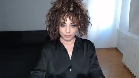 Doll online show from March 2025 11:32:01 AM