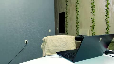 Snapshot of spoiled_lilit chatting on April 2026 08:57:02 PM Lilith online show from April 2026 08:57:02 PM