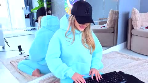 Anna online show from April 2026 10:20:02 AM