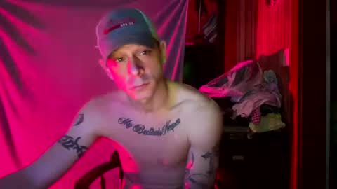 Snapshot of spotlight19955 chatting on January 2025 09:15:02 AM TN stuf online show from January 2025 09:15:02 AM