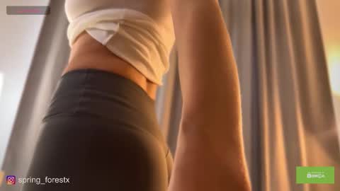 Lilly  online Monday - Friday ask time in pm online show from February 2026 07:51:02 AM