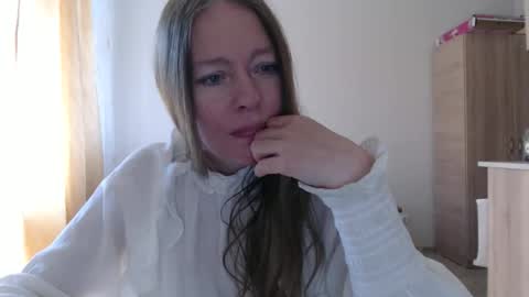 spring_time_ online show from April 2026 09:01:02 AM