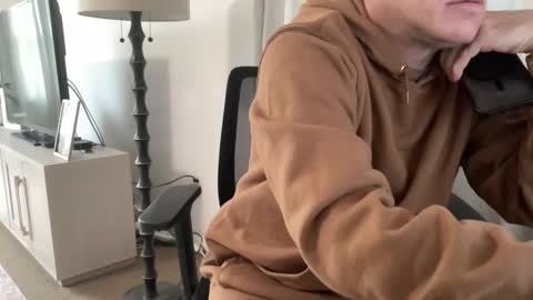 spun4feet online show from January 2026 03:05:02 PM