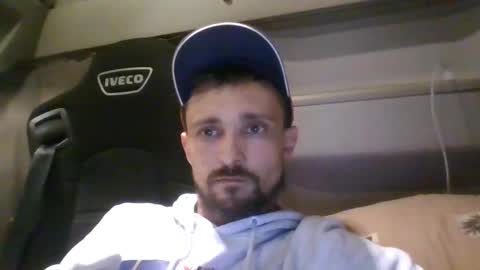 spyco82 online show from November 2025 04:51:02 PM