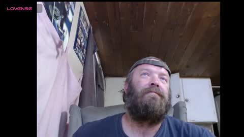 Snapshot of squegly chatting on September 2025 03:11:01 PM Bryan online show from September 2025 03:11:01 PM