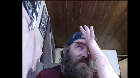 Snapshot of squegly chatting on November 2025 08:15:02 AM Bryan online show from November 2025 08:15:02 AM