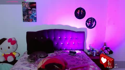 Snapshot of squirt_charlotte chatting on February 2025 07:02:01 PM HELLO WELCOME MY NAME IS CHARLOTTE OY A NEW GIRL online show from February 2025 07:02:01 PM