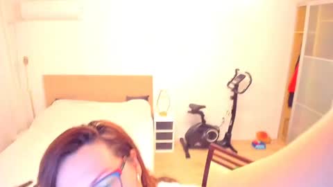 Snapshot of squirt_kimmm chatting on May 2026 05:53:01 PM Kim online show from May 2026 05:53:01 PM
