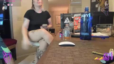 Roxy Day  Mossimo Knight online show from September 2025 03:44:01 AM
