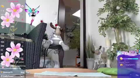 Snapshot of squirtmanica chatting on December 2024 11:24:02 AM Monica online show from December 2024 11:24:02 AM